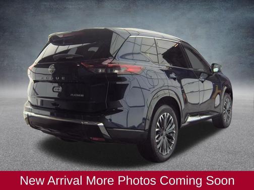 2025 Nissan Rogue Platinum