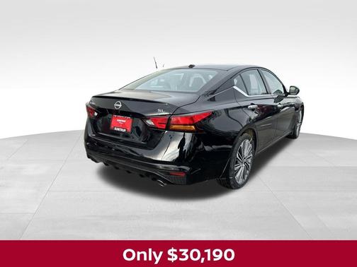 2025 Nissan Altima SL