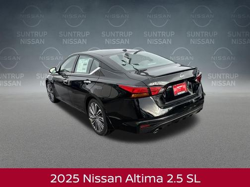 2025 Nissan Altima SL