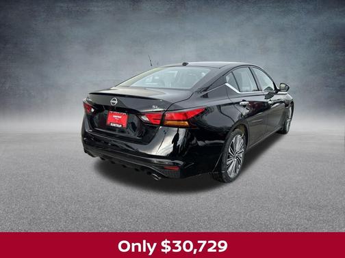 2025 Nissan Altima SL