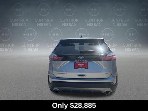 Silver Metallic 2023 Ford Edge Titanium