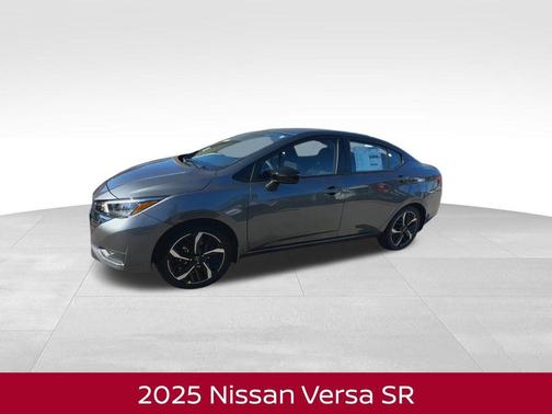 2025 Nissan Versa 1.6 SR