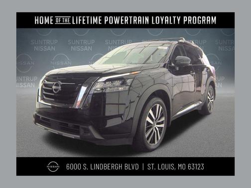 Black 2024 Nissan Pathfinder Platinum