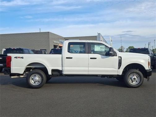 2025 Ford F-250 XL