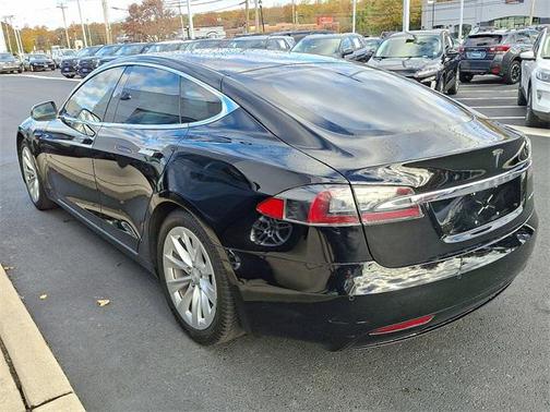 2020 Tesla Model S Long Range