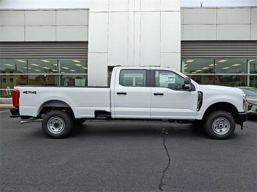 2025 Ford F-250 XL