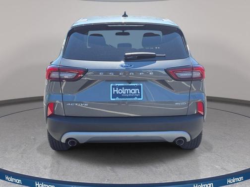 Carbonized Gray Metallic 2024 Ford Escape Active