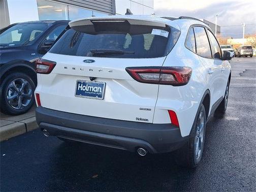 2026 Ford Escape ST-Line Select