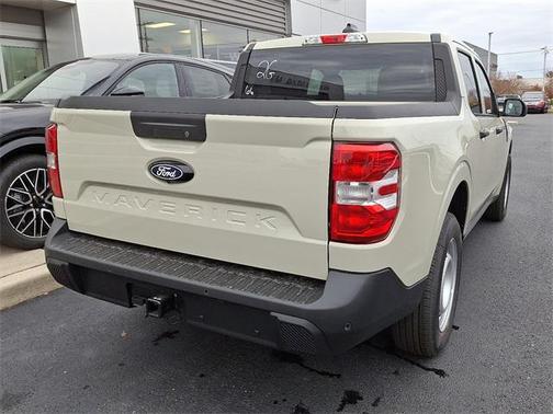 2025 Ford Maverick XL