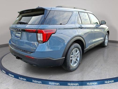 Vapor Blue Metallic 2026 Ford Explorer Active
