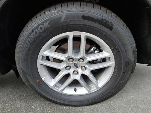 Vapor Blue Metallic 2026 Ford Explorer Active