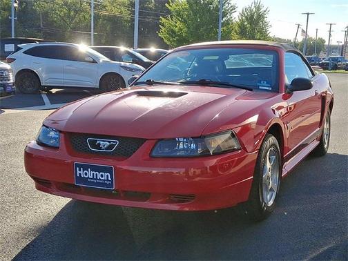 2002 Ford Mustang Deluxe
