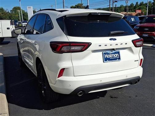 2023 Ford Escape ST-Line Elite