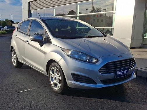 2016 Ford Fiesta SE