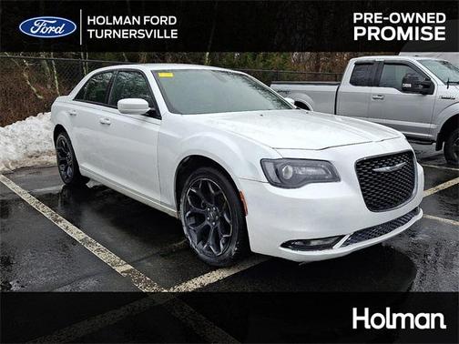 2019 Chrysler 300 S