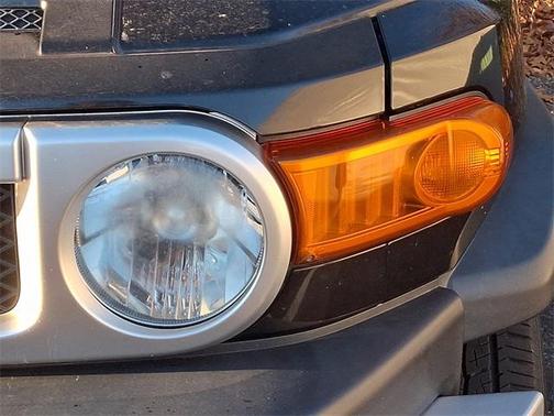 2008 Toyota FJ Cruiser Base