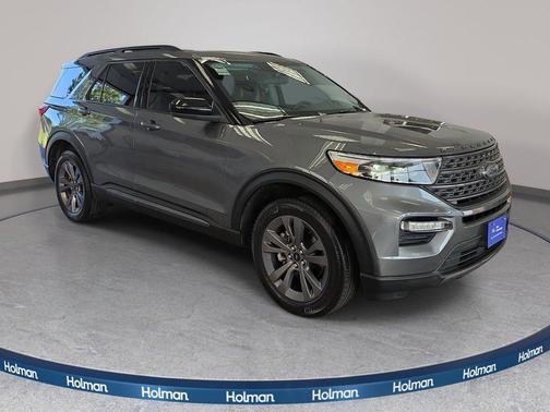 Carbonized Gray Metallic 2023 Ford Explorer XLT