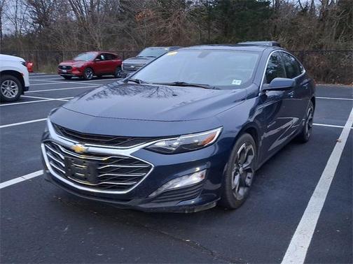 2022 Chevrolet Malibu FWD LT