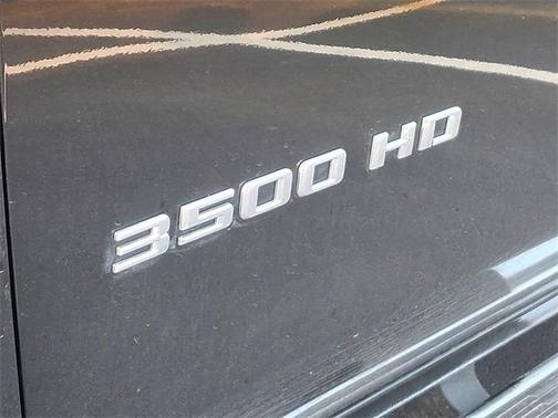 2023 Chevrolet Silverado 3500 LTZ