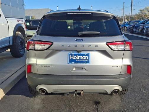2022 Ford Escape Titanium