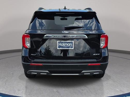 Agate Black Metallic 2023 Ford Explorer XLT