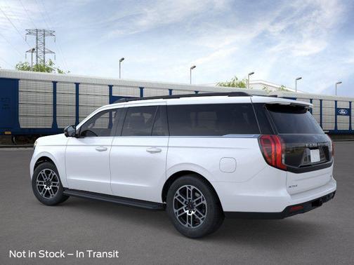 Star White Metallic Tri-Coat 2026 Ford Expedition Max Active 4x4
