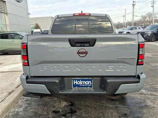 2022 Nissan Frontier PRO-4X