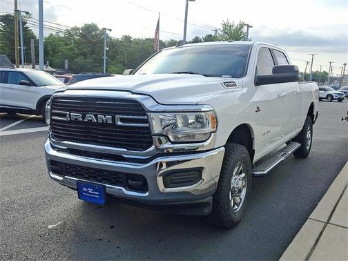 2021 RAM 2500 Big Horn Crew Cab 4x4 6'4' Box