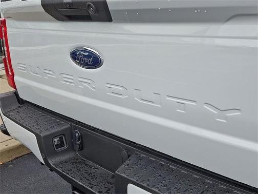 2025 Ford F-250 XL