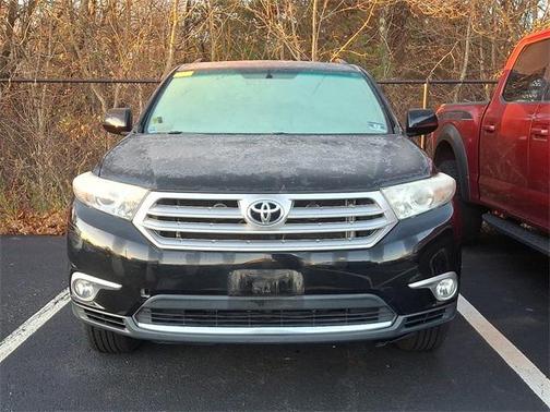 2013 Toyota Highlander SE
