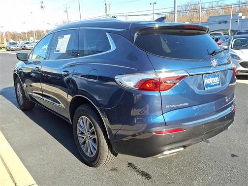 2023 Buick Enclave Essence FWD