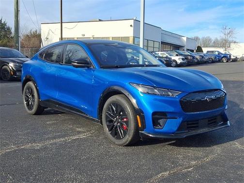 2025 Ford Mustang Mach-E Premium