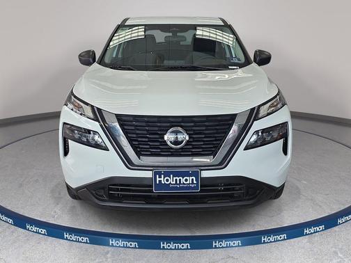 Glacier White 2021 Nissan Rogue S