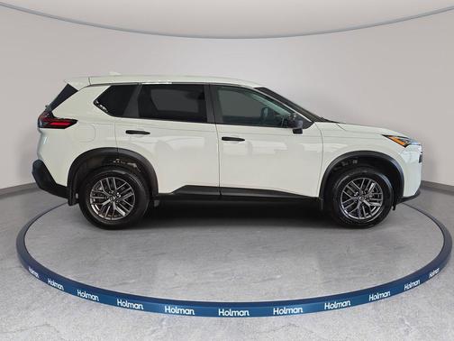 Glacier White 2021 Nissan Rogue S
