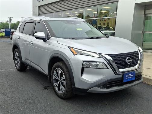 2022 Nissan Rogue SV