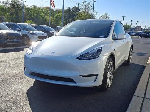 2021 Tesla Model Y Long Range Dual Motor All-Wheel Drive