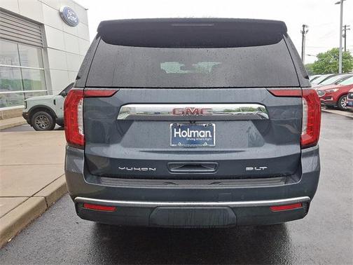 2021 GMC Yukon SLT