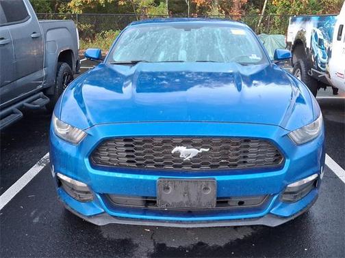 2017 Ford Mustang V6