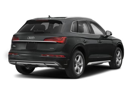 2023 Audi Q5 40 Premium Plus