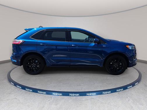 Atlas Blue Metallic 2023 Ford Edge ST Line