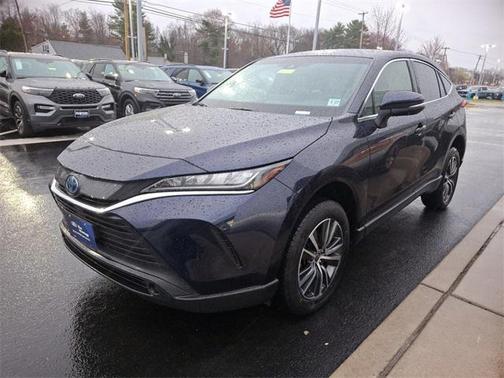 2022 Toyota Venza LE
