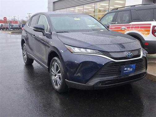 2022 Toyota Venza LE