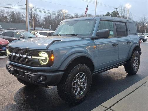 2025 Ford Bronco Badlands