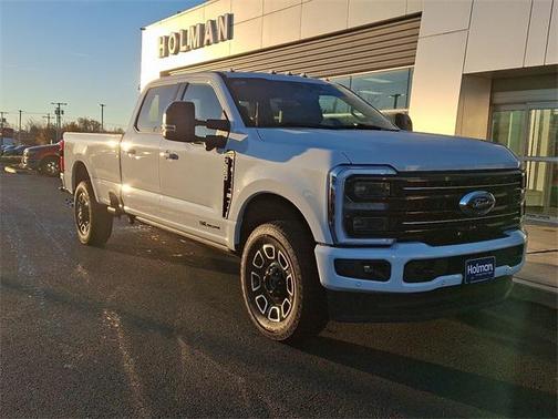 2025 Ford F-250 Platinum