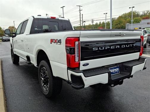 2025 Ford F-250 Platinum
