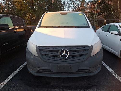 2018 Mercedes-Benz Metris Base