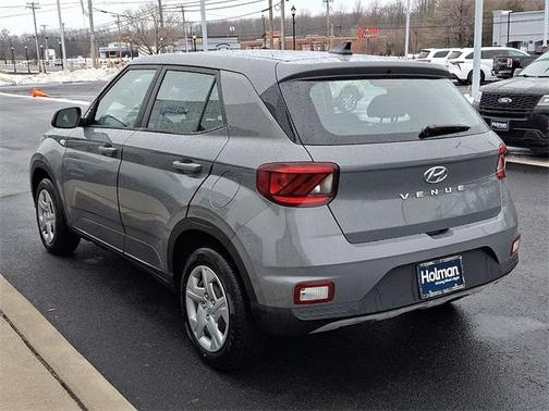 2020 Hyundai VENUE SE