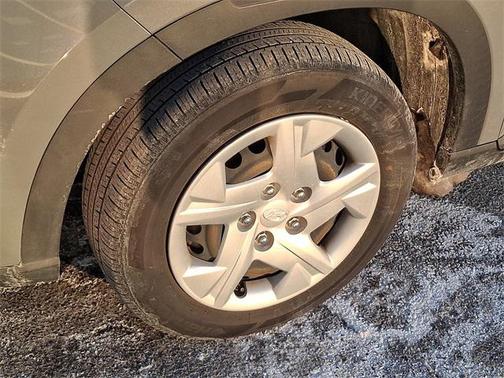 2020 Hyundai VENUE SE