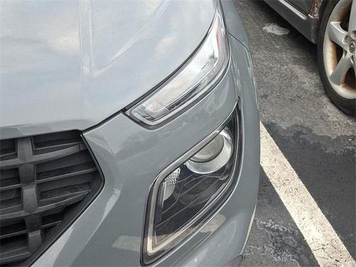 2020 Hyundai VENUE SE