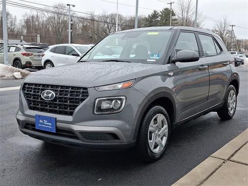 2020 Hyundai VENUE SE